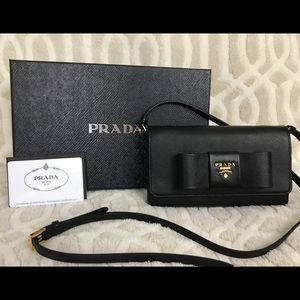 Prada wallet on chain in black saffiano leather